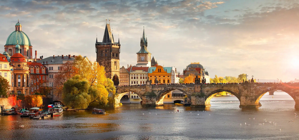 【 前往機場 】 早餐過後前往機場,返回溫暖的家
【 早餐 】飯店自助或外帶早餐盒
【 午餐 】機上
【 晚餐 】機上