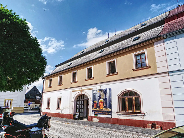 The first historic brewery in a traditional glass town - Born Brewery
*Try 5 special flavor beers