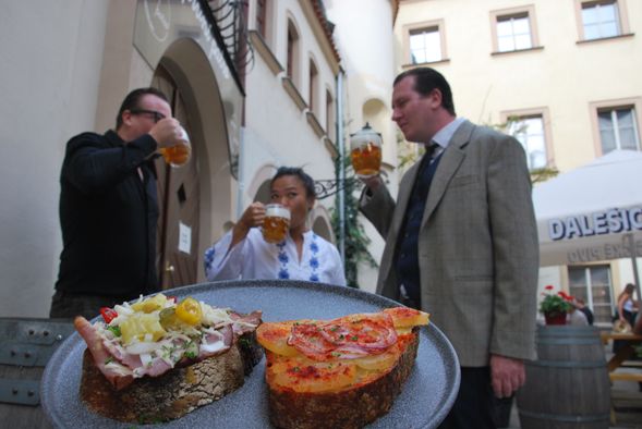 【 全天布拉格 】 半天自由行,細細品味布拉格