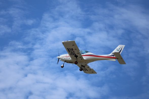 🛩 翱翔超有感|給你一對翅膀,搭乘輕航機飛越恆春天際!