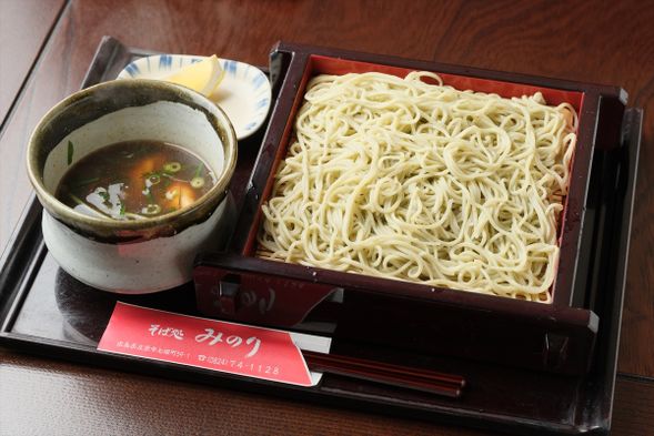 11:30 そば処みのり
昼食:素材にこだわる名店の蕎麦