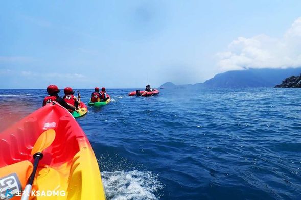 烏岩角海蝕洞獨木舟體驗(回程由動力艇帶回)