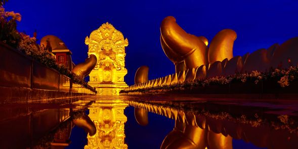 桑騰山(Langbiang Mountain)– 金桑寺:金桑寺結合藏傳佛教風格與越南元素,環境莊嚴