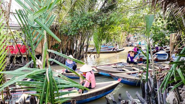 美托搖船文化之旅,感受湄公河的獨特風情的水上文化。