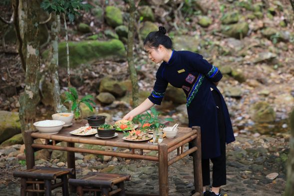 午餐:松林餐廳合菜