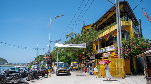 海上漁村餐廳 <行程順序由導遊與客人協商調整>