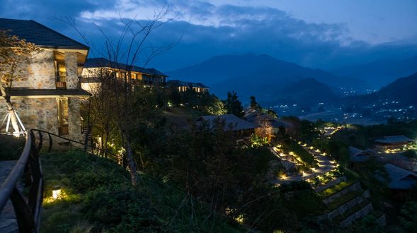 除了公共浴池外,也有許多單獨小浴場,最重要的是這一切設施都是免費,所以只要有時間就來泡湯舒緩身心一下。但天氣熱時怎麼辦?