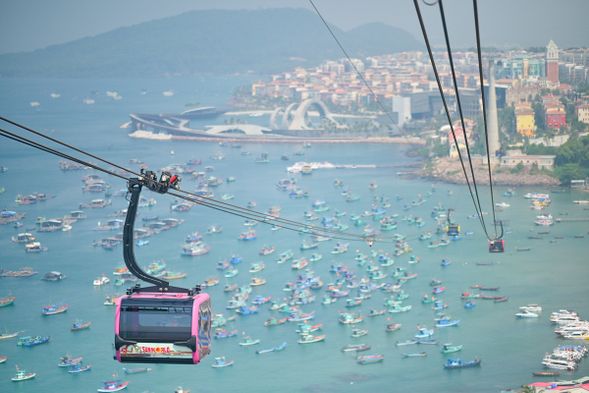 體驗世界上最長的跨海纜車
