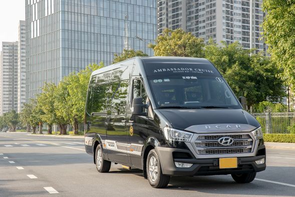 10:15 - 10:30 在下龍灣國際遊輪港口下船。建議選購河內接駁,舒適地回到市區喔!