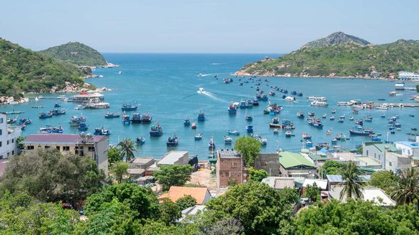 最美Vinh Hy Bay海岸公路 < 行程順序由導遊與客人協商調整>