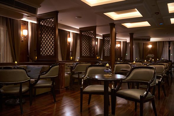 可以在鋼琴休息室享用下午茶(您可以選擇茶或咖啡)以及自製的餅乾和糕點。