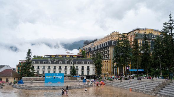 愛情廣場是當地少數民族談情說愛的社交市集,散發濃郁人文風情