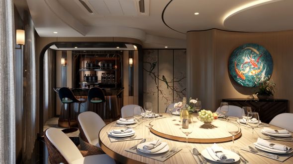 遊輪的豪華餐廳享用優質午餐,包括由遊輪上的五星級廚房烹製的近 100 種亞洲和歐洲風味的優質菜餚。 ( 實際餐廳依船家安排)