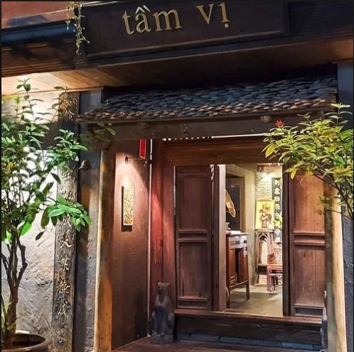 午餐:米其林一星Tầm Vị(僅代訂座位)※本行程已安排訂位服務,餐費需由旅客現場自行支付。
