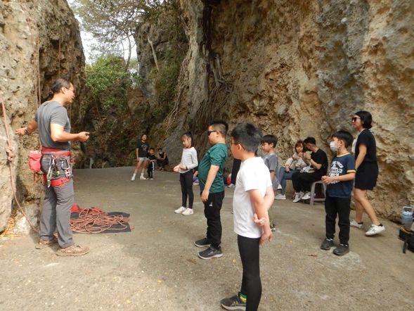 岩場集合暖身,教學說明