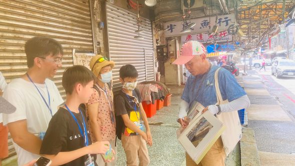 深夜才亮起來的崁仔頂魚市,魚市場拍賣的靈魂人物──糶手又是如何喊價的呢?