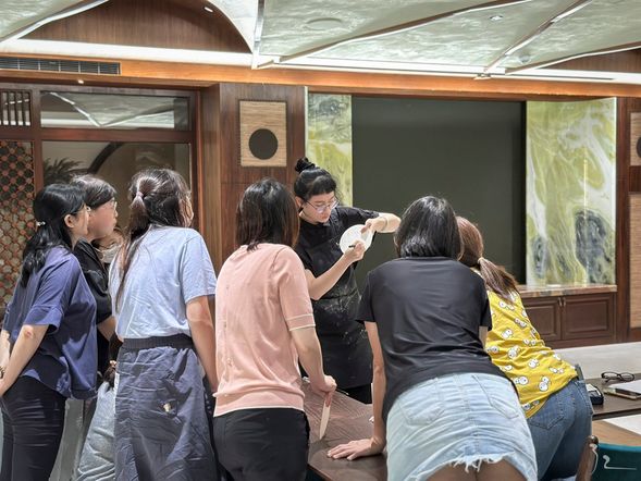 艸宣老師畫畫解說