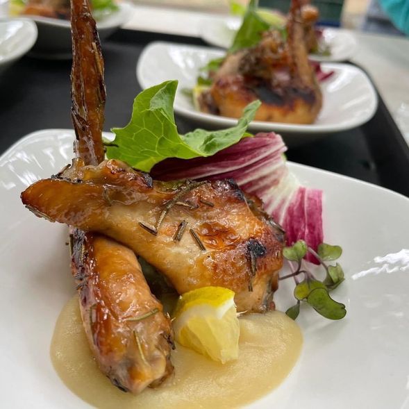 餐會熱前菜~圖為2021年拍攝