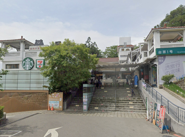 清境商場休息(停留約20分鐘)