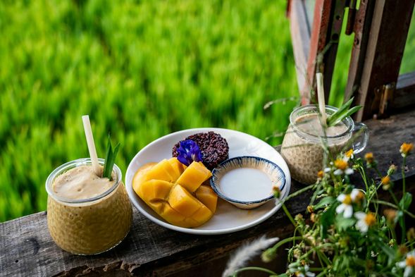 舊磚窯享每人一份點心+飲料