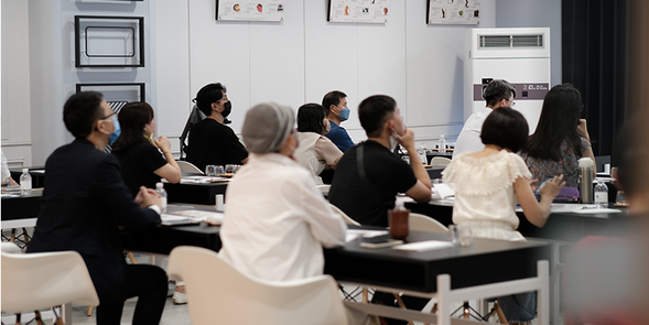 咖啡品飲課程
帶領學員認識咖啡知識,沈浸式品飲體驗