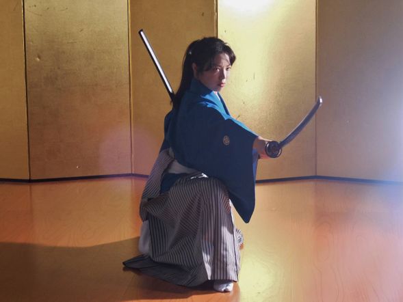 In this program you can experience a full kenbu lesson with a chance to try on a traditional costume.