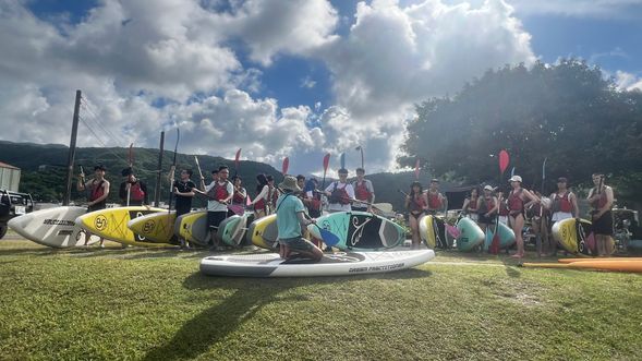 教練講解操作技巧及注意事項