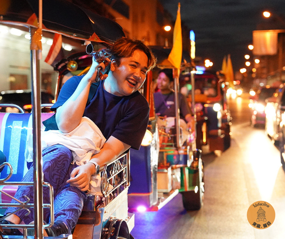 【泰街頭:耀華力路嘟嘟車美食夜遊】
