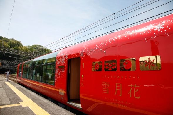 「雪月花」と只見線が出会う、2日間だけの特別な鉄道旅をお楽しみください。