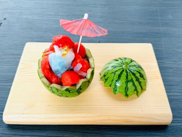 產地到餐桌
島主帶你認識農作物的產地,探索小西瓜的創意吃法!
你知道小西瓜可以變成日式剉冰嗎?