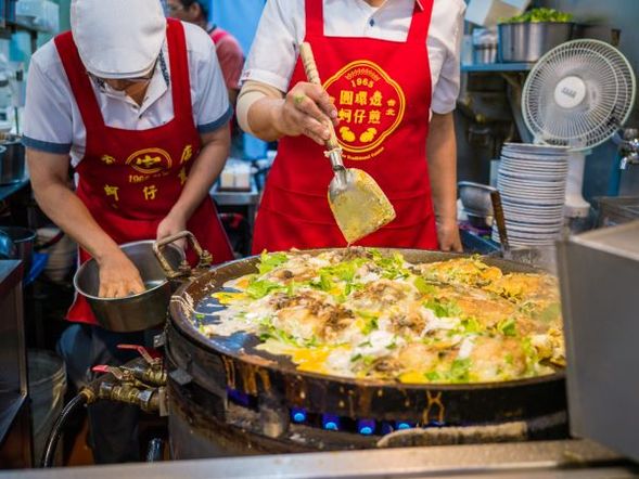 寧夏夜市で自由散策後、解散
※マッサージへ行きたい方はガイドにお問い合わせください。