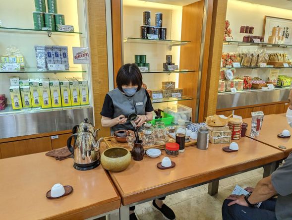 台湾茶試飲とセミナー
※お茶やお土産の購入もできます