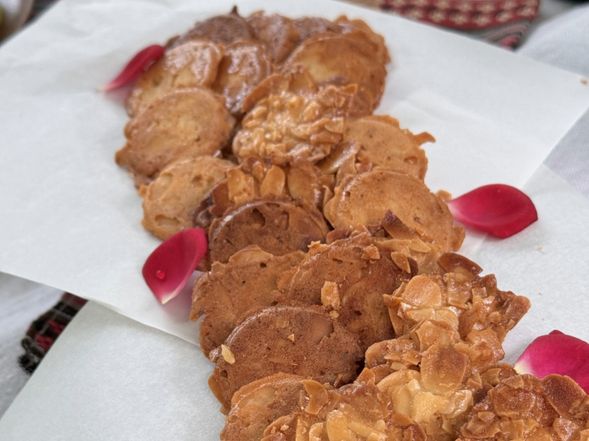 部落下午茶
除了做盆栽外,您可以挑選一個你最喜歡的靜謐角落悠閒的享用下午茶,或是與同伴圍坐在林間談笑分享旅途心情,讓整段行程在輕柔的午後陽光中劃下美好句點。