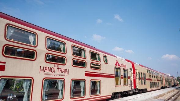 還劍湖→三十六古街(含電瓶車)→火車街(每人一杯咖啡或飲料)→搭河內五城門火車 (約5小時) →飯店