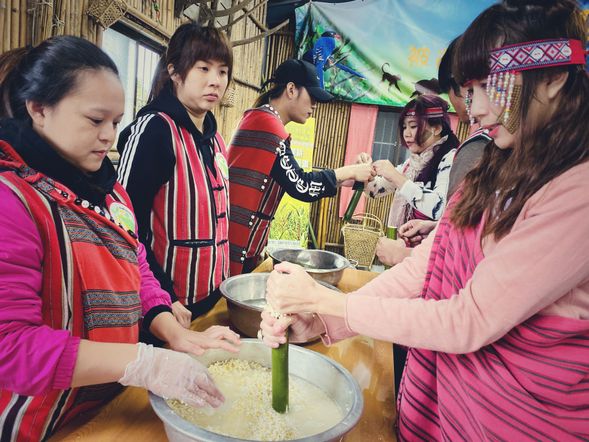 獵人便當DIY體驗 (竹筒飯)