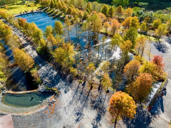 結合生態保育與水土保持教育,適合戶外探索、賞景與生態學習。