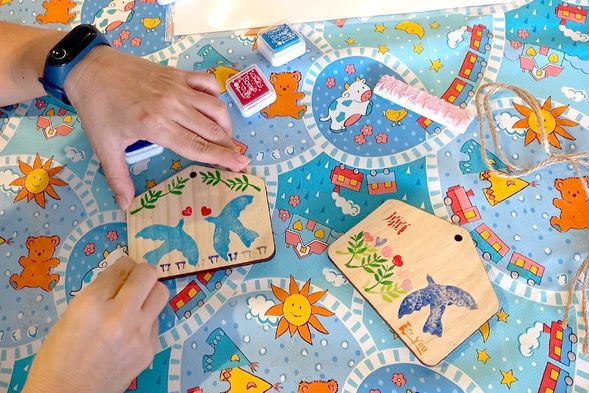 利用橡皮圖章彩繪,組合各種不同的祈福意寓,有趣又創意!