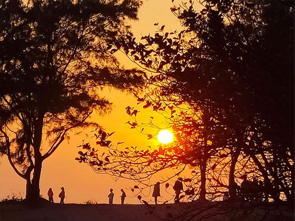 天氣好時,在漁光島可以遇見最美的夕陽
