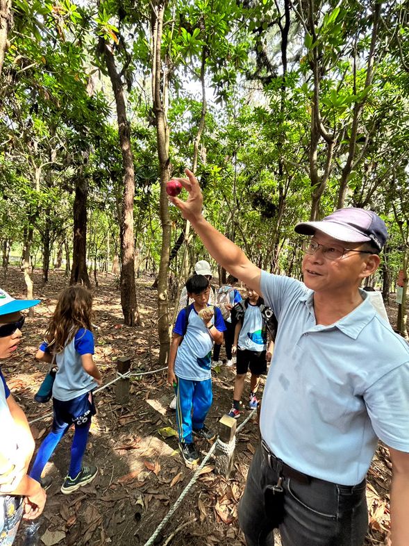 漁光島小旅行(實地走訪漁光島,透過導覽揭開神秘的小島的面紗)