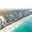 08:00-09:00 黄金海岸市区各集合点上车