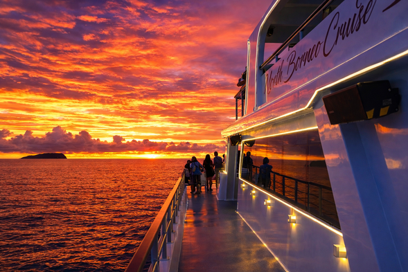 Cruise departs (Sunset Dinner Cruise experience)