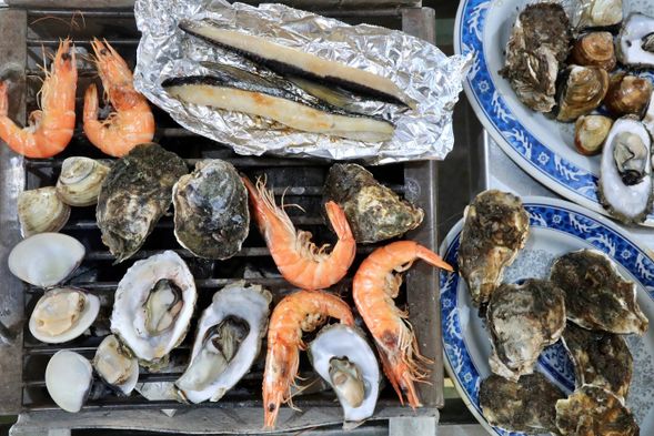 最後進行1小時烤蚵活動吃到飽