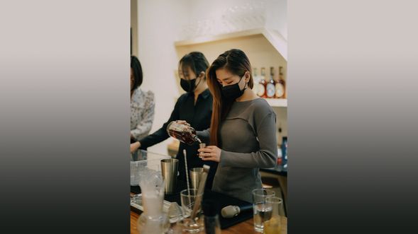 一次調製三杯長島冰茶!