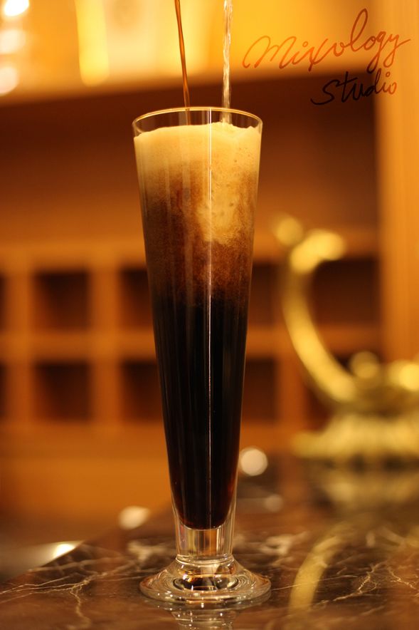 黑色天鵝絨(Black Velvet)