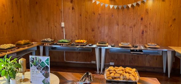 18:00
晚餐:在地風味鳳凰山食