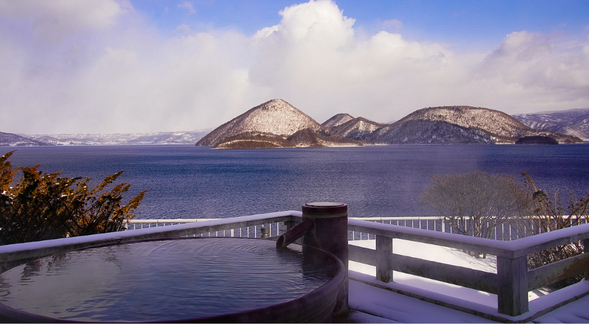 眺望洞爺湖景露天溫泉