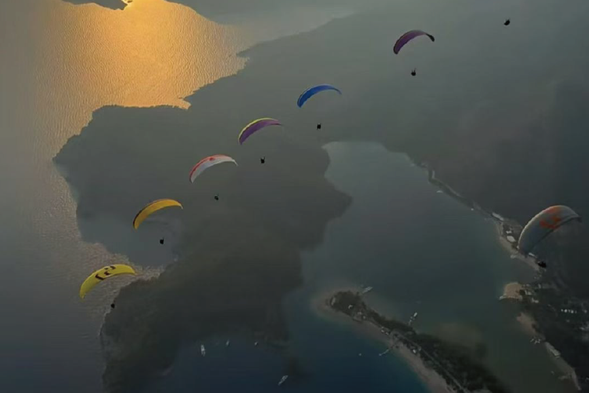 死海滑翔傘