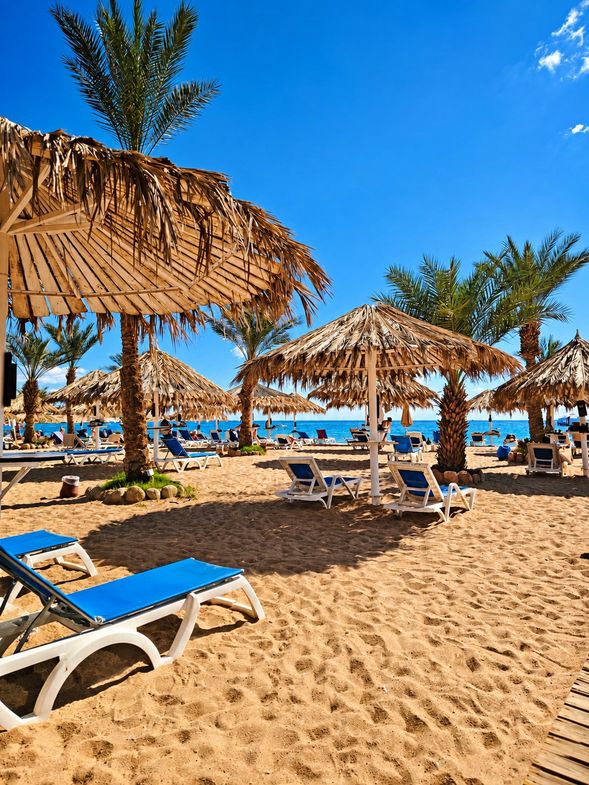 沙姆沙伊赫 Sharm El-Sheikh
位於西奈半島南端的紅海度假城市。經過前段金字塔、沙漠與尼羅河古文明探索後,旅程在此轉換成較悠閒的紅海度假節奏。