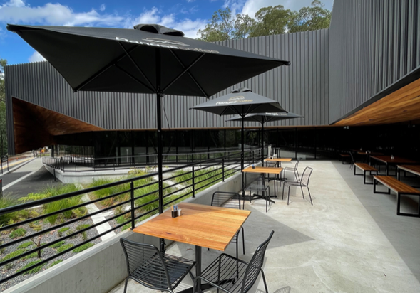 ☕ Enjoy a self-funded lunch near the Puffing Billy train station — with light snacks, coffee, and sweet treats available for you to relax and recharge.