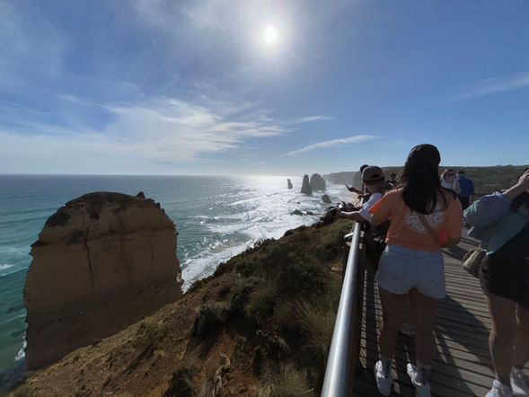 大洋路處處是驚喜,十二門徒岩絕對比您想向中還要大!
